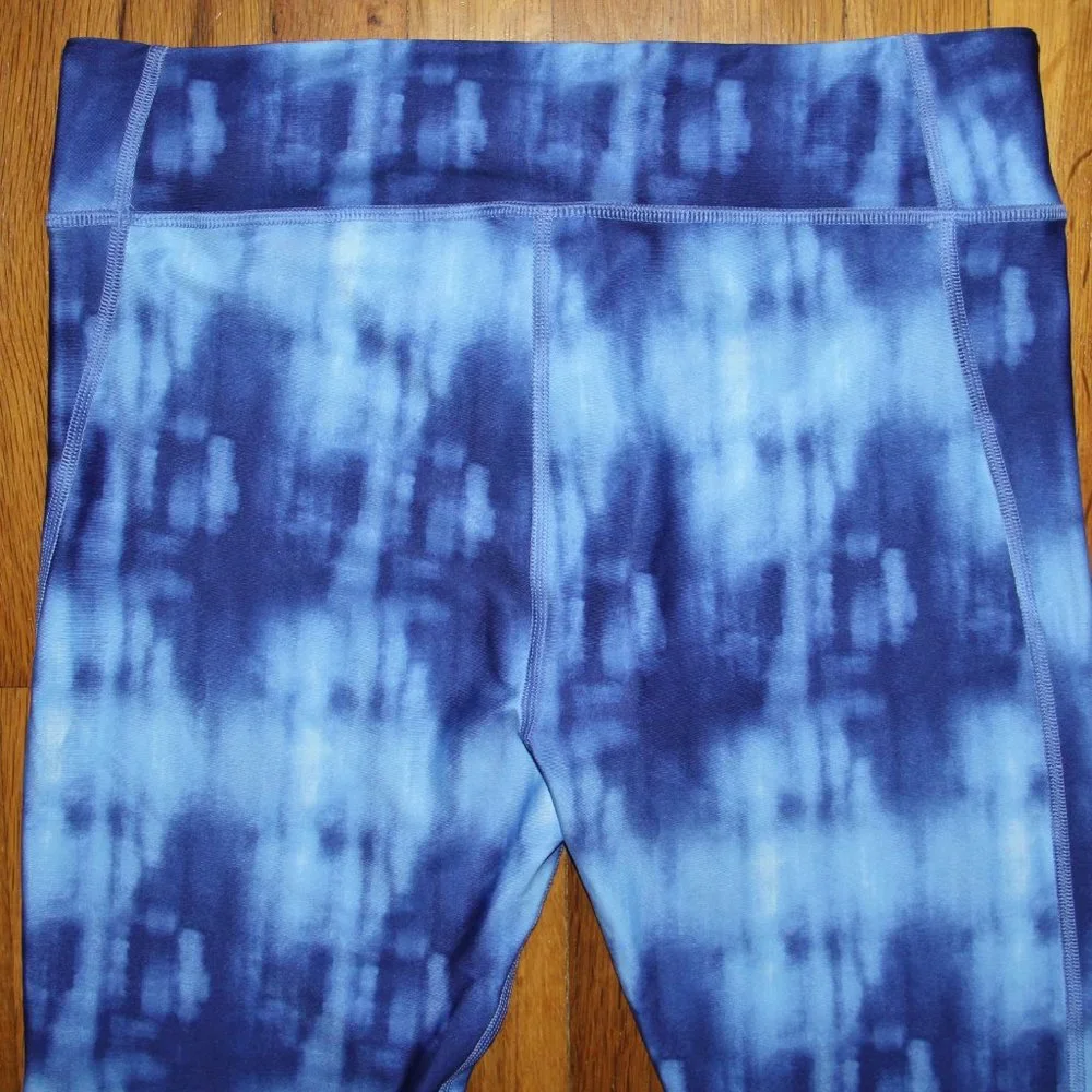 Under Armour HeatGear Printed Capri Leggings Womens L